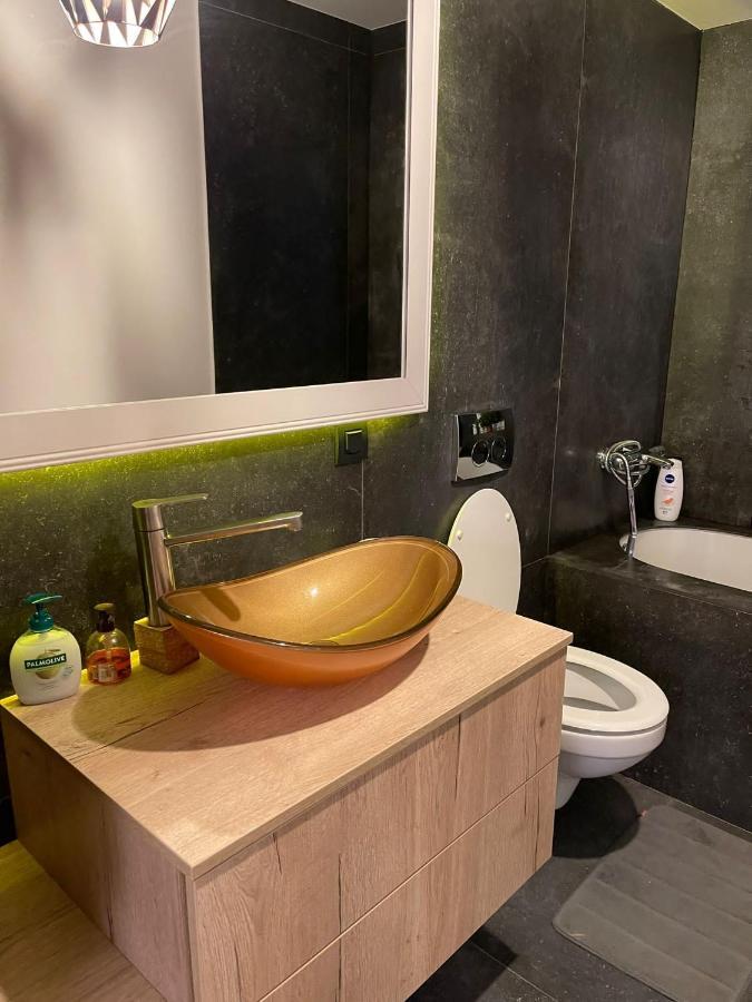 Gavas Jacuzzi & Panoramic View Apartment Cluj-Napoca Exterior photo